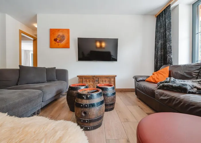 Lejlighed Fassl 1 By Interhome Saalbach-Hinterglemm